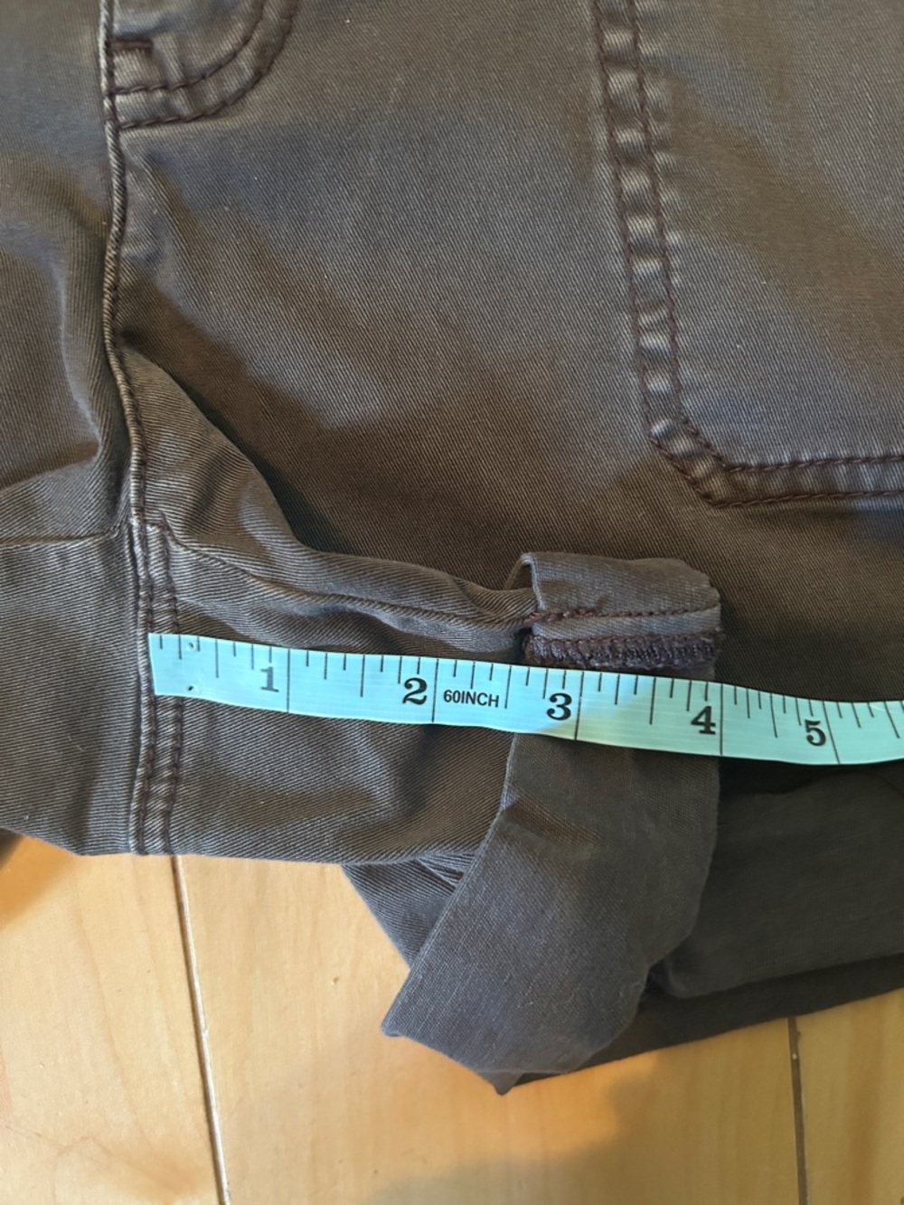 White House Black Market Olive Roll-Cuff Utility Shorts Size 8 - Picture 8 of 8